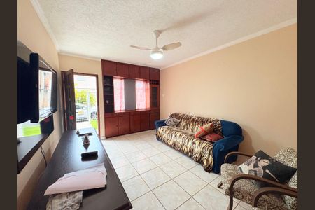 Sala de casa à venda com 4 quartos, 190m² em Jardim Messina, Jundiaí