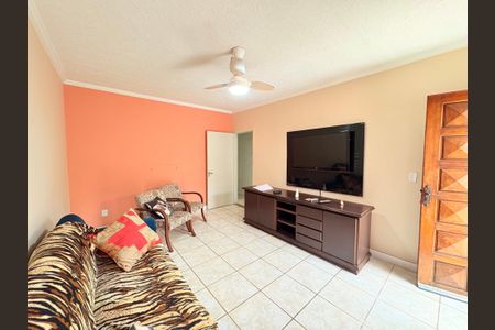 Sala de casa à venda com 4 quartos, 190m² em Jardim Messina, Jundiaí