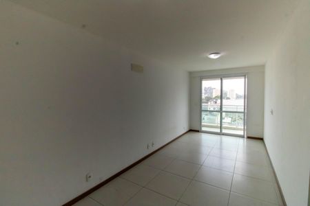 Apartamento à venda com 65m², 2 quartos e 1 vaga Apartamento à venda com 65m², 2 quartos e 1 vagaSala