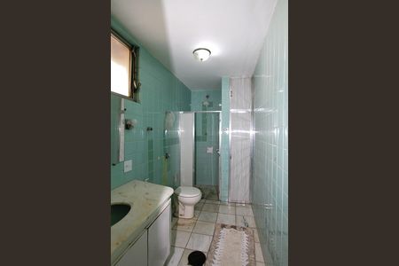 Apartamento à venda com 230m², 4 quartos e 2 vagasBanheiro da Suíte