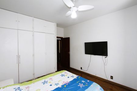 Apartamento à venda com 230m², 4 quartos e 2 vagasQuarto 1