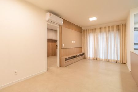 Sala de apartamento para alugar com 1 quarto, 53m² em Alphaville Industrial, Barueri