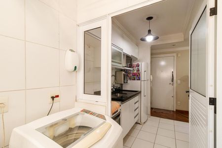 Apartamento à venda com 68m², 3 quartos e 1 vaga Apartamento à venda com 68m², 3 quartos e 1 vagaÁrea de Serviço