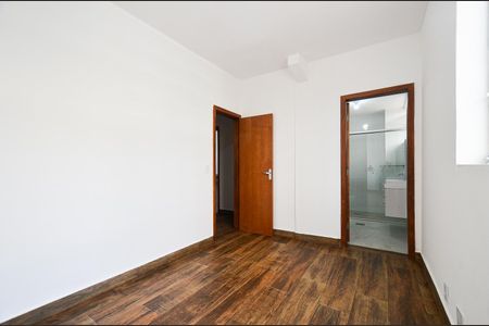 Suite de apartamento para alugar com 3 quartos, 158m² em Nova Floresta, Belo Horizonte
