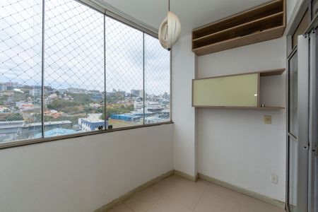 Varanda de apartamento para alugar com 2 quartos, 63m² em Estoril, Belo Horizonte