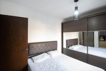 Casa à venda com 256m², 2 quartos e 4 vagasQuarto 1