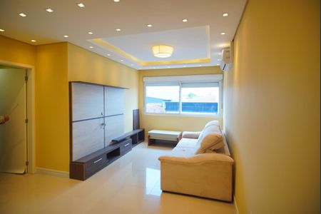 Sala de apartamento à venda com 3 quartos, 130m² em Navegantes, Porto Alegre