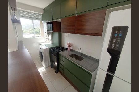 Cozinha de apartamento à venda com 3 quartos, 57m² em Barra Olímpica, Rio de Janeiro
