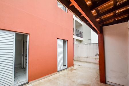 Apartamento para alugar com 69m², 3 quartos e 1 vagaÁrea de Serviço