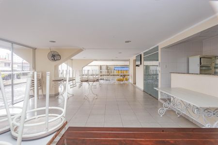 Apartamento à venda com 57m², 2 quartos e 1 vaga Apartamento à venda com 57m², 2 quartos e 1 vagaÁrea comum - Salão de festas