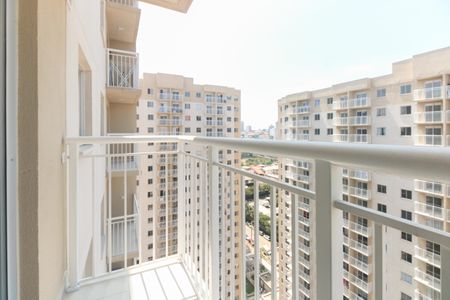 Apartamento para alugar com 27m², 1 quarto e sem vaga Apartamento para alugar com 27m², 1 quarto e sem vagaVaranda