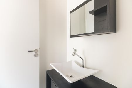Apartamento para alugar com 27m², 1 quarto e sem vaga Apartamento para alugar com 27m², 1 quarto e sem vagaBanheiro Social