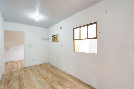 Sala de casa de condomínio para alugar com 2 quartos, 70m² em Mathias Velho, Canoas