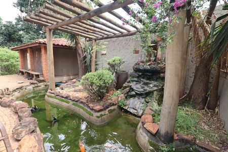 Casa para alugar com 560m², 7 quartos e 8 vagasLago