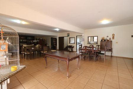 Casa para alugar com 560m², 7 quartos e 8 vagasÁrea comum