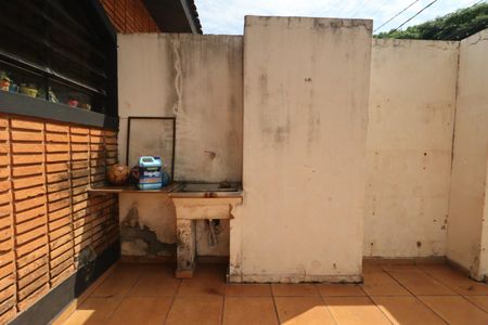 Casa para alugar com 560m², 7 quartos e 8 vagasÁrea de Serviço