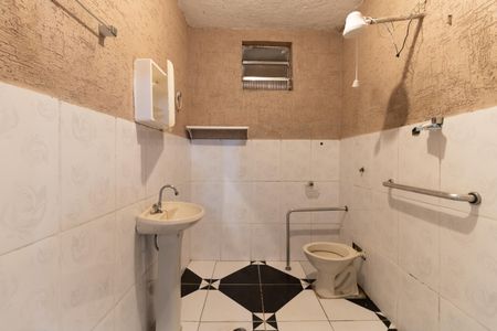 Casa à venda com 125m², 3 quartos e 1 vagaBanheiro 1