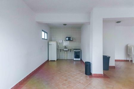 Apartamento à venda com 65m², 3 quartos e 1 vaga Apartamento à venda com 65m², 3 quartos e 1 vagaÁrea comum - Salão de festas