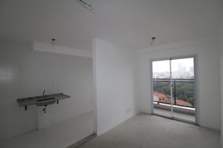 Sala / Cozinha de apartamento à venda com 2 quartos, 47m² em Parada Inglesa, São Paulo