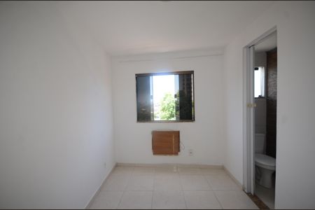 Studio de kitnet/studio para alugar com 1 quarto, 20m² em Irajá, Rio de Janeiro