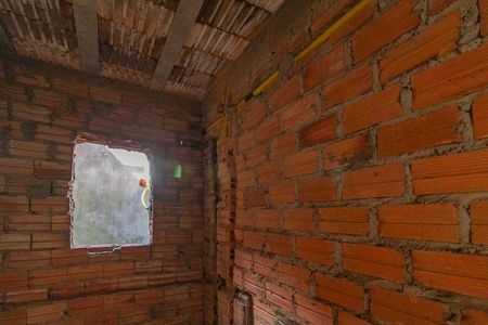 Banheiro de apartamento à venda com 1 quarto, 69m² em Cascata, Porto Alegre