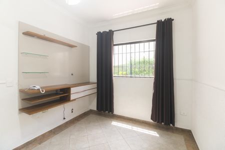 Sala  de casa de condomínio à venda com 2 quartos, 64m² em Chácara Seis de Outubro, São Paulo