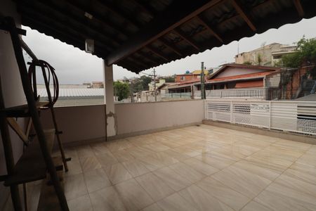 Casa para alugar com 500m², 3 quartos e 3 vagasQuintal