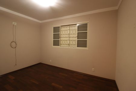 Casa para alugar com 500m², 3 quartos e 3 vagasQuarto