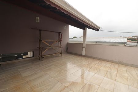 Casa para alugar com 500m², 3 quartos e 3 vagasQuintal