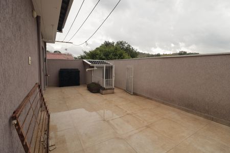 Casa para alugar com 500m², 3 quartos e 3 vagasQuintal