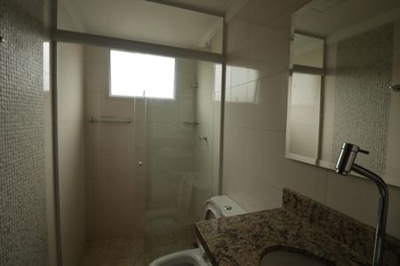 Casa para alugar com 500m², 3 quartos e 3 vagasBanheiro 2