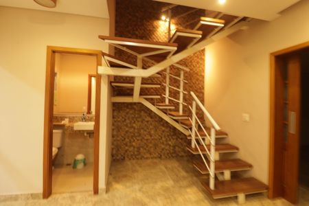 Casa para alugar com 500m², 3 quartos e 3 vagasSala