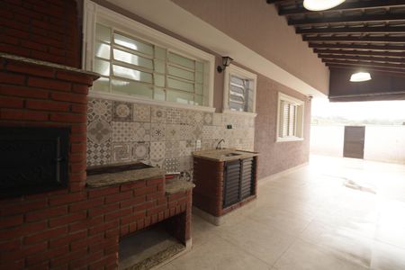 Casa para alugar com 500m², 3 quartos e 3 vagasQuintal