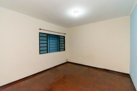 Quarto de casa para alugar com 1 quarto, 40m² em Vila Ester, São Paulo