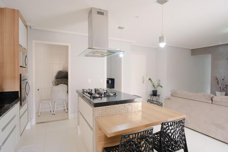 Apartamento para alugar com 153m², 3 quartos e 2 vagasCozinha