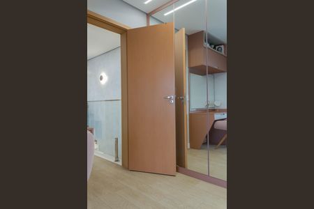 Apartamento à venda com 128m², 3 quartos e 3 vagas Apartamento à venda com 128m², 3 quartos e 3 vagasQuarto 2