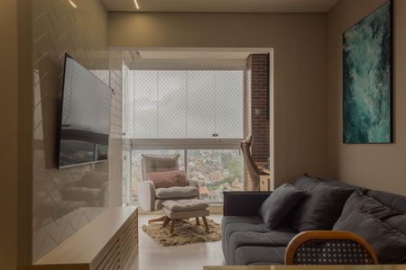 Apartamento à venda com 128m², 3 quartos e 3 vagas Apartamento à venda com 128m², 3 quartos e 3 vagasSala