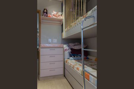 Apartamento à venda com 128m², 3 quartos e 3 vagas Apartamento à venda com 128m², 3 quartos e 3 vagasQuarto 1