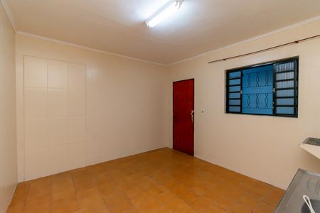 Sala de casa para alugar com 1 quarto, 40m² em Vila Ester, São Paulo