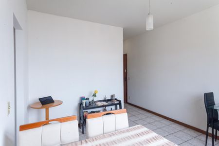 sala de apartamento à venda com 2 quartos, 50m² em Floresta, Belo Horizonte