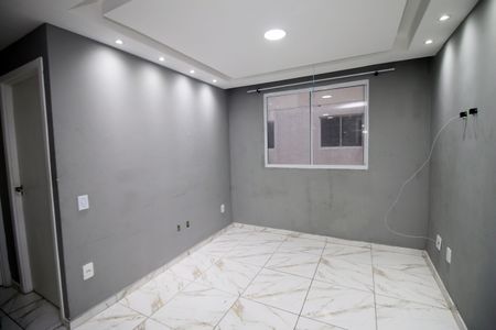Sala de apartamento para alugar com 2 quartos, 50m² em Cordovil, Rio de Janeiro