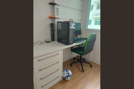 Escritório de apartamento para alugar com 2 quartos, 86m² em Jacarepaguá, Rio de Janeiro