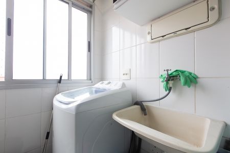 Apartamento à venda com 49m², 2 quartos e 1 vaga Apartamento à venda com 49m², 2 quartos e 1 vagaÁrea de serviço