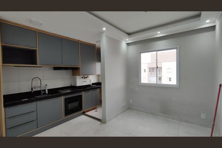 Sala de apartamento para alugar com 2 quartos, 53m² em Tanquinho, Ferraz de Vasconcelos
