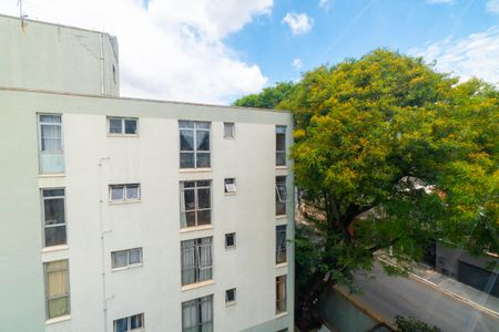 Apartamento à venda com 56m², 2 quartos e 1 vaga Apartamento à venda com 56m², 2 quartos e 1 vagaVista do Quarto 2