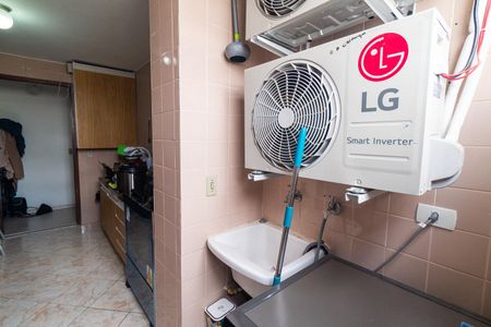 Apartamento à venda com 56m², 2 quartos e 1 vaga Apartamento à venda com 56m², 2 quartos e 1 vagaLavanderia