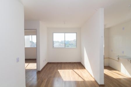 Sala de apartamento para alugar com 2 quartos, 43m² em Vila Lourdes, São Paulo