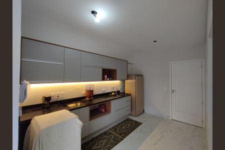 Apartamento à venda com 38m², 1 quarto e sem vagaCozinha - Armários