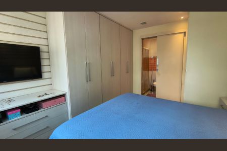 Apartamento para alugar com 113m², 4 quartos e 2 vagas Apartamento para alugar com 113m², 4 quartos e 2 vagasSuíte