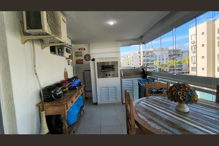 Apartamento para alugar com 113m², 4 quartos e 2 vagas Apartamento para alugar com 113m², 4 quartos e 2 vagasVaranda